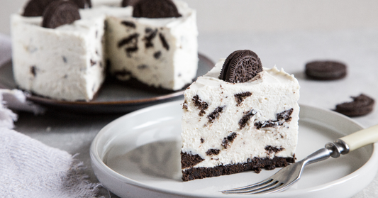 Keto Oreo Cheesecake