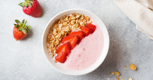 Strawberry Keto Cheesecake Smoothie bowl