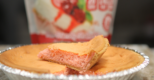 Strawberry Keto Cheesecake